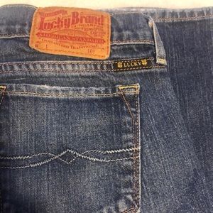 Lucky brand jeans. P984